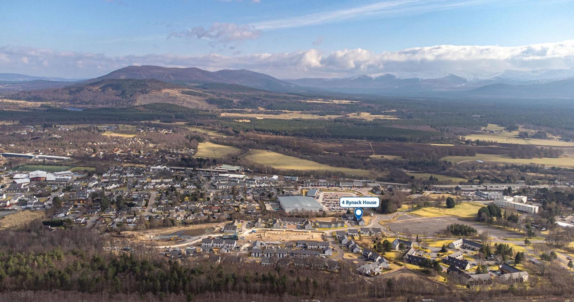 4 Bynack House Apartment Aviemore Exterior photo